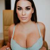 annieskyxo from onlyfans